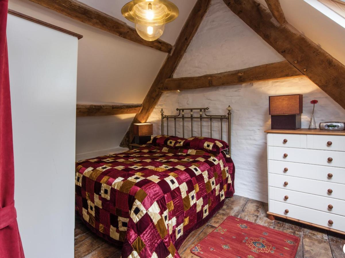 Ty Fferm Hen, Ancient Farmhouse, Coity Bach Talybont-on-Usk المظهر الخارجي الصورة